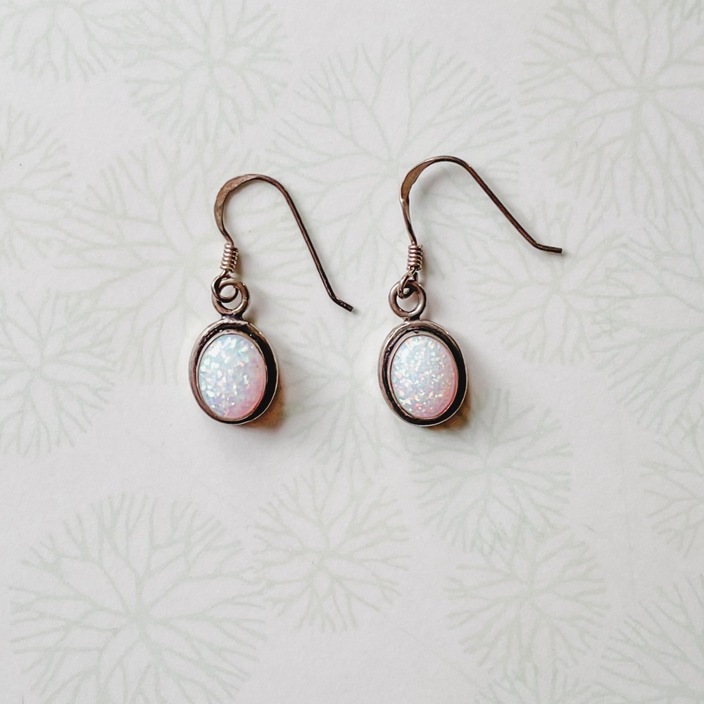 White Kyocera Opal sterling silver .925 earrings